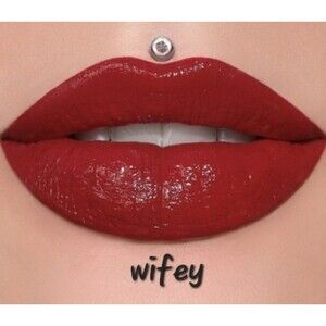 Jeffrey Star Supreme gloss-Wifey